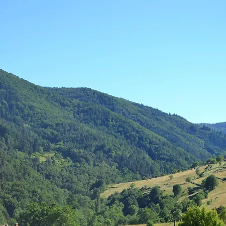 Retreat In Semesterbostad Villeneuve-dʼAllier